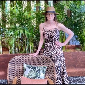 Meet your Posher, Dawn